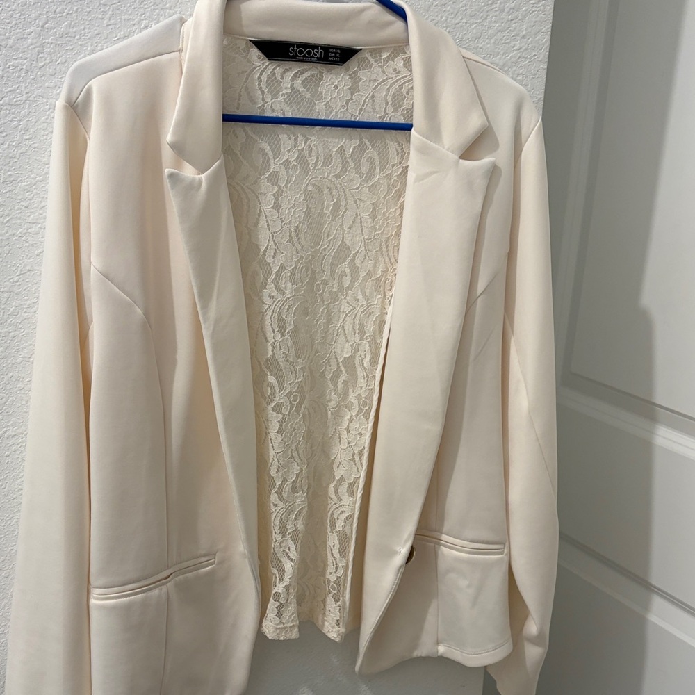 Stoosh Women's Elegant Cream Blazer